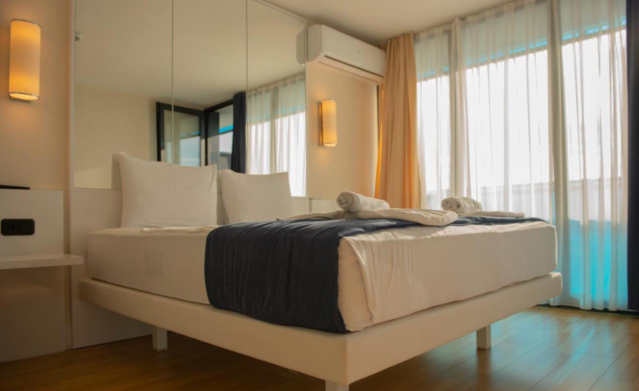 Aparthotel In City Batumi Exterior foto
